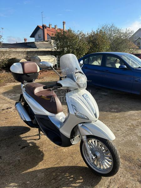 Piaggio Beverly