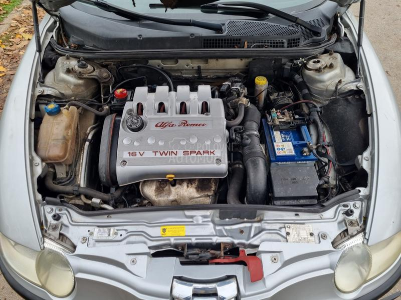 Alfa Romeo 147 1.6b /BAŠ D0BRA/