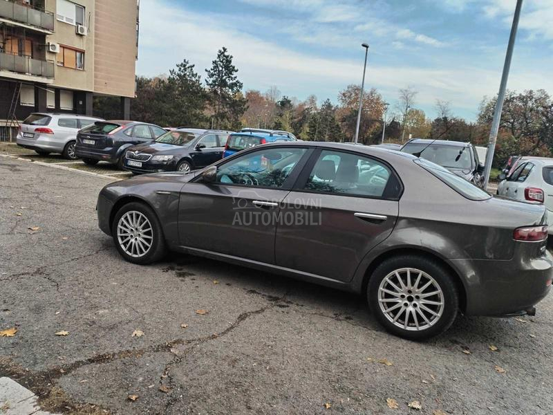 Alfa Romeo 159 
