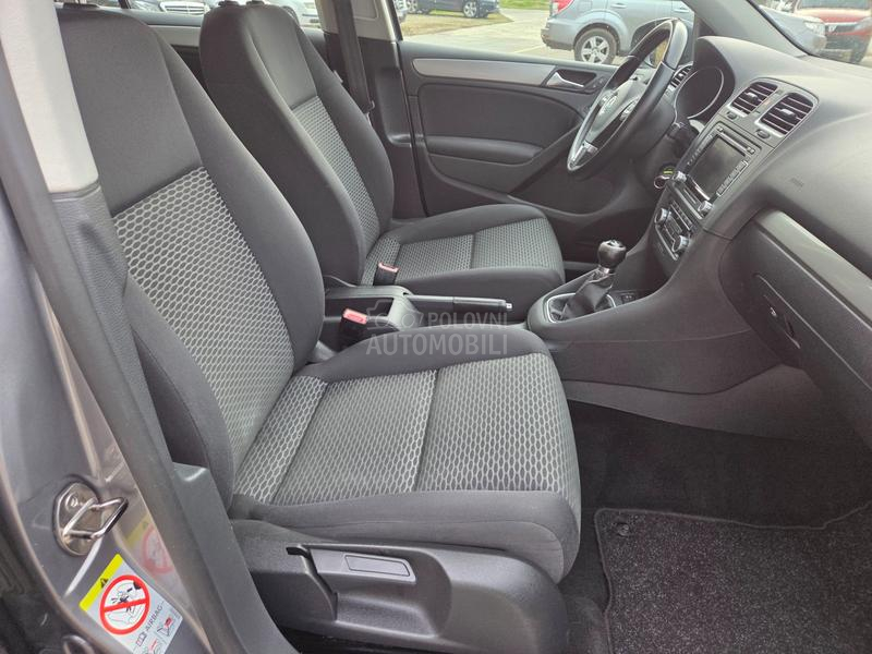 Volkswagen Golf 6 1.6TDi COMFORTLINE
