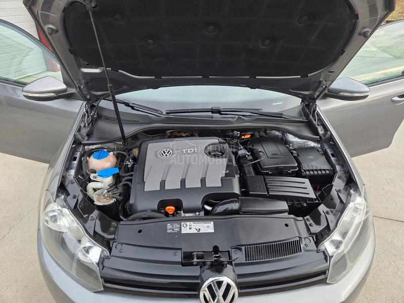 Volkswagen Golf 6 1.6TDi COMFORTLINE