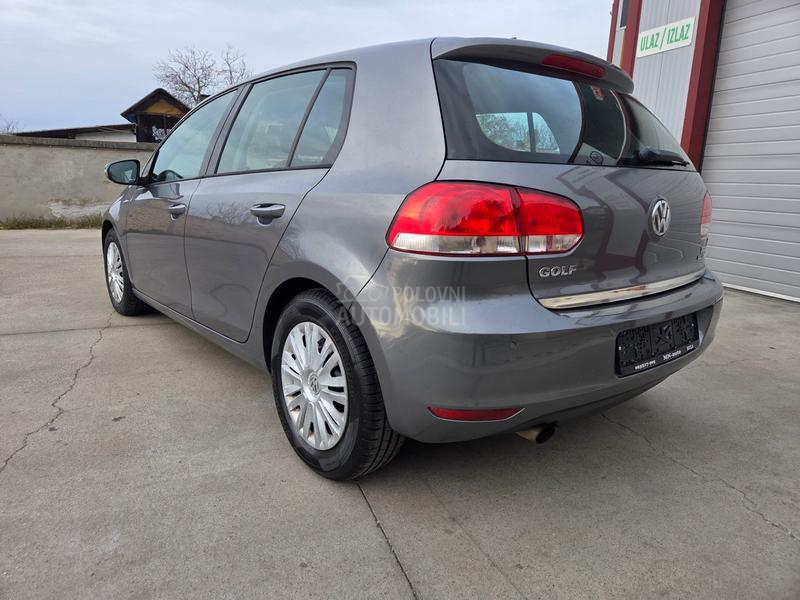 Volkswagen Golf 6 1.6TDi COMFORTLINE