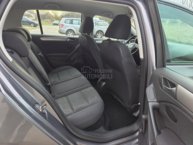 Volkswagen Golf 6 1.6TDi COMFORTLINE