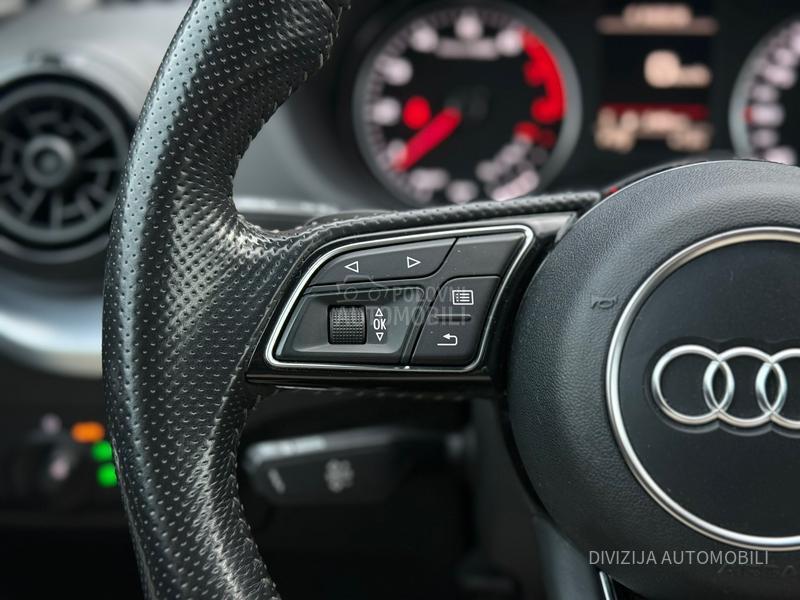 Audi Q2 3xS-line/Auto/Kamera