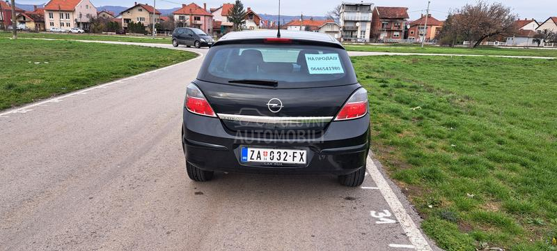 Opel Astra H 