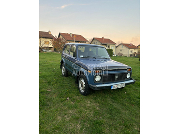Lada Niva 