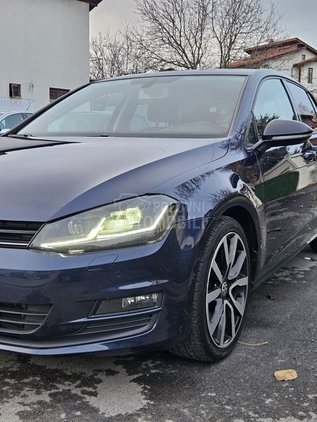 Volkswagen Golf 7 1.6TDI 77K.W /N.O.V/