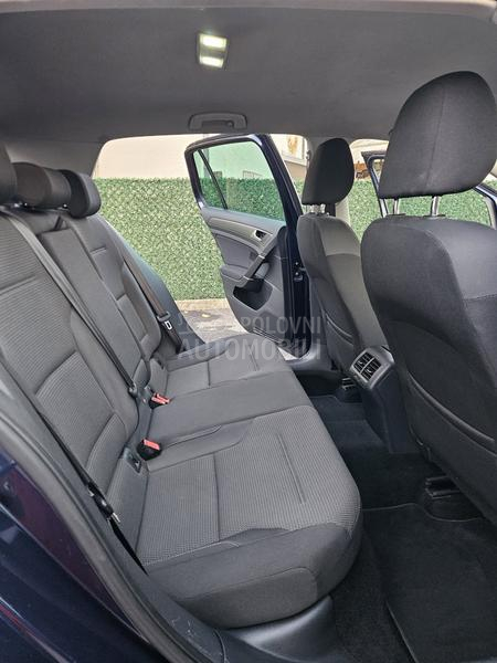 Volkswagen Golf 7 1.6TDI 77K.W /N.O.V/
