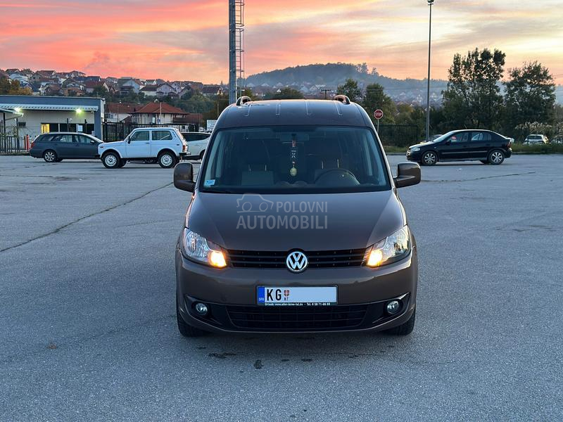 Volkswagen Caddy 1.6 TDI 7 SED