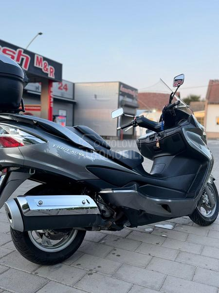 Suzuki burgman