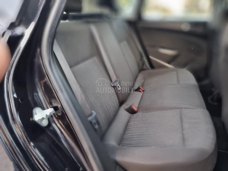 Opel Astra J 1.6 16v.CH