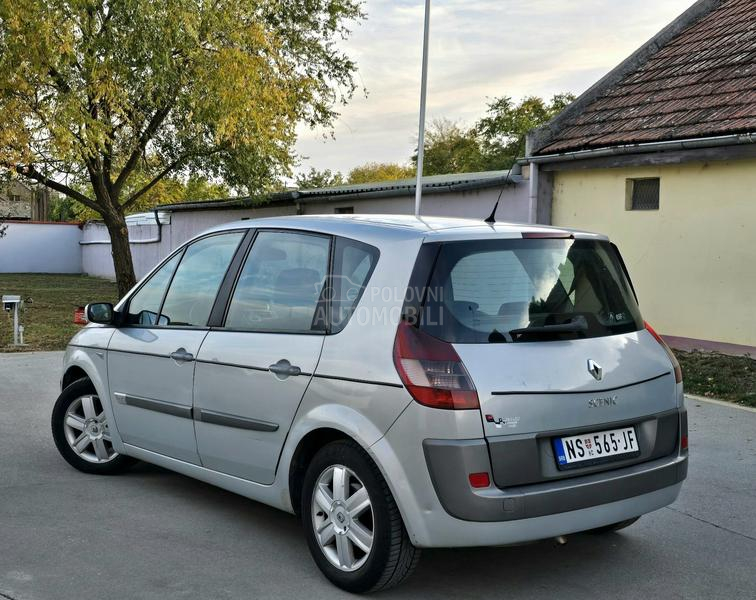 Renault Scenic 1.9 DCI