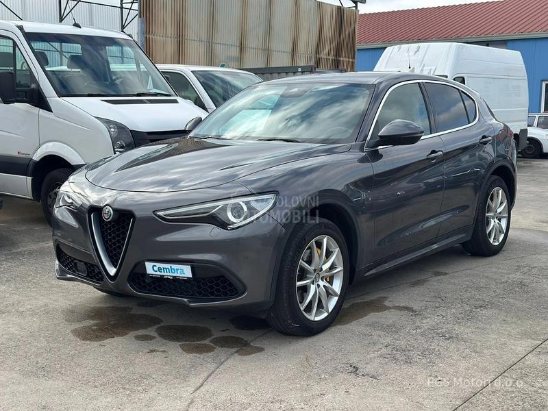 Alfa Romeo Stelvio 2.0 Q4
