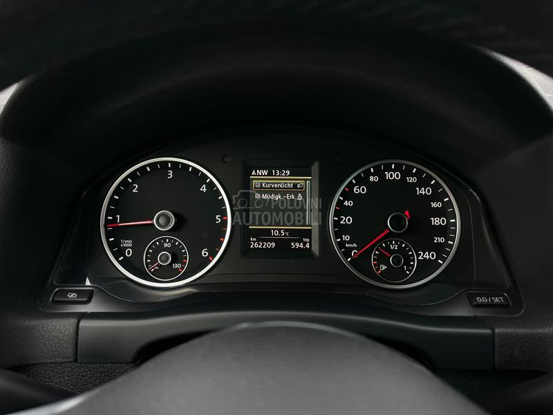Volkswagen Tiguan R-LINE  4x4 CH