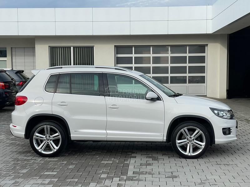 Volkswagen Tiguan R-LINE  4x4 CH