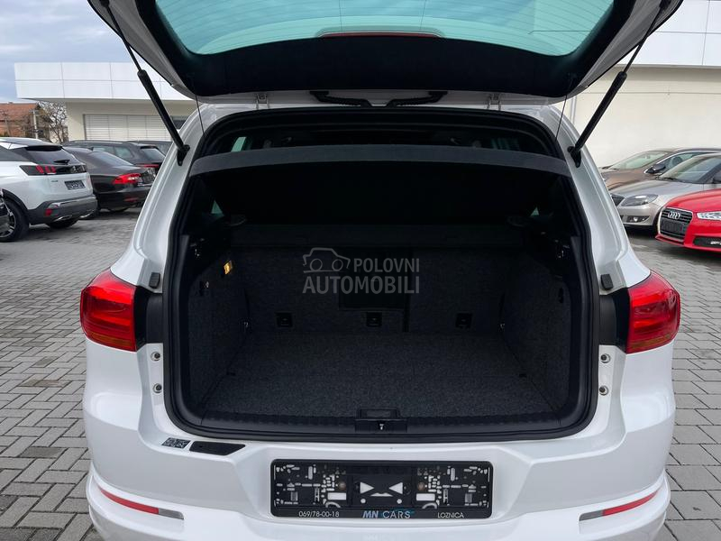 Volkswagen Tiguan R-LINE  4x4 CH