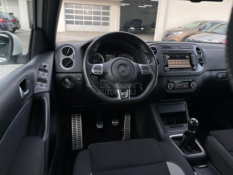 Volkswagen Tiguan R-LINE  4x4 CH