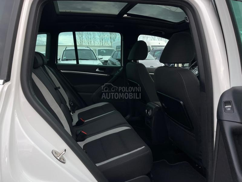 Volkswagen Tiguan R-LINE  4x4 CH