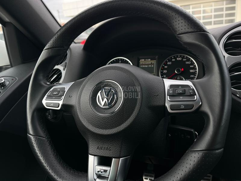Volkswagen Tiguan R-LINE  4x4 CH