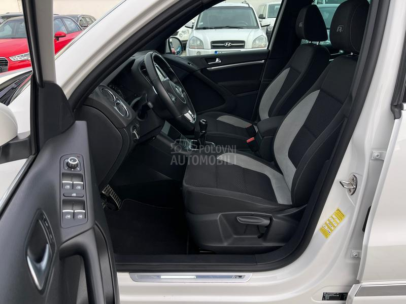 Volkswagen Tiguan R-LINE  4x4 CH