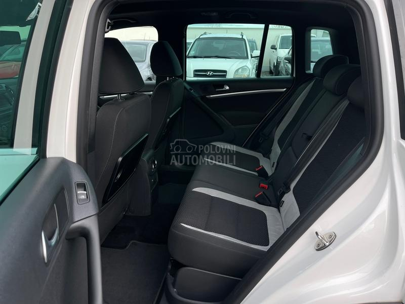 Volkswagen Tiguan R-LINE  4x4 CH