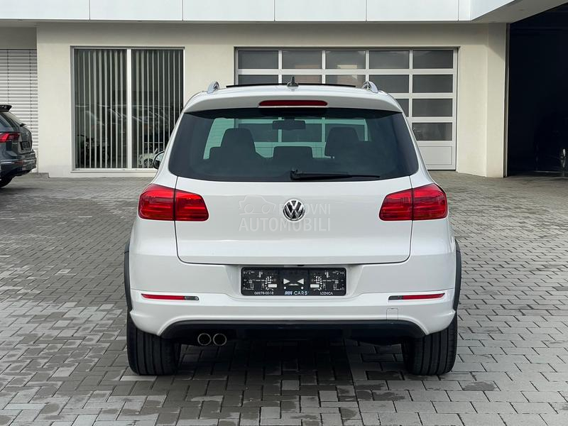 Volkswagen Tiguan R-LINE  4x4 CH