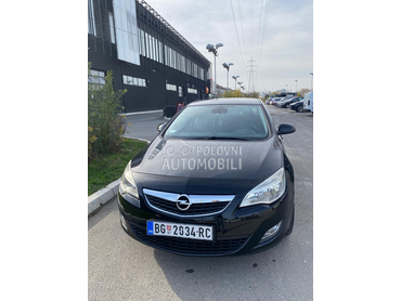 Opel Astra J 1.4