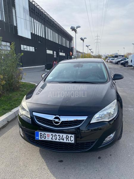 Opel Astra J 1.4