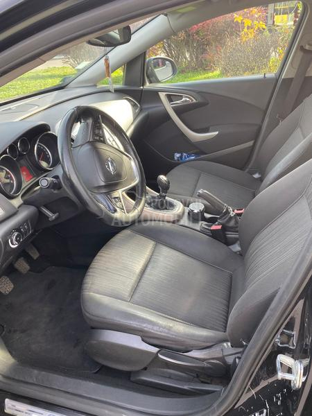 Opel Astra J 1.4