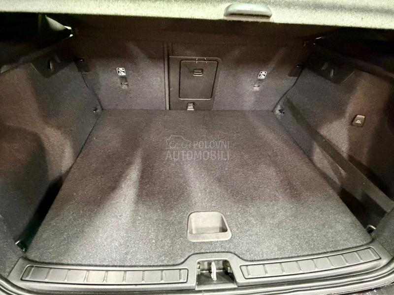 Volvo XC40 2.0 D3 Business plus