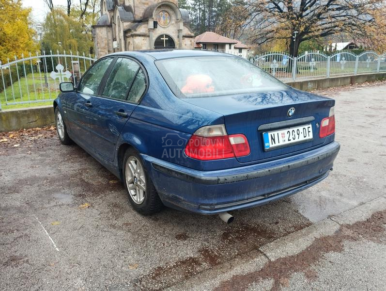 BMW 318 e46