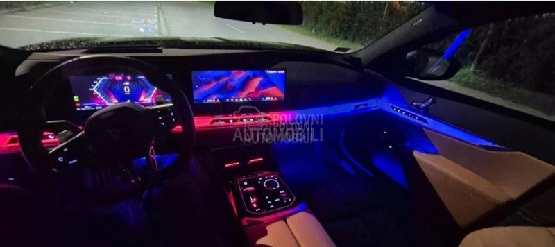 BMW 740 xd M - menjam