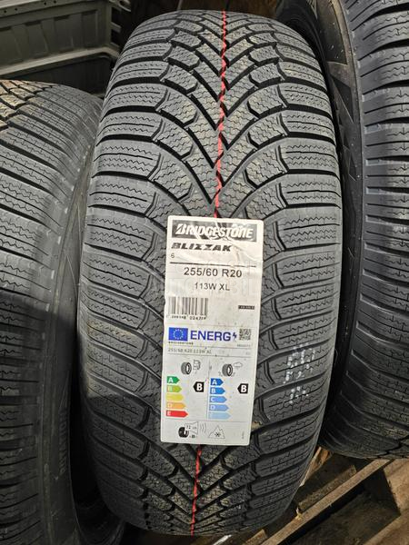 Bridgestone 255/60 R20 Zimska