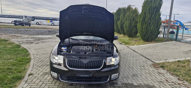 Škoda Superb 2,0 tdi 4x4 dsg NOV