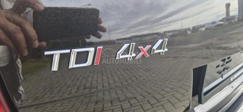 Škoda Superb 2,0 tdi 4x4 dsg NOV