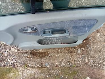 Prednji desni podizac motorce za Renault Scenic