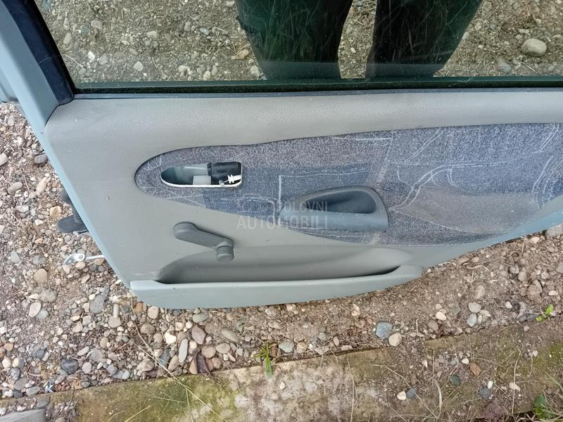 Zadnji desni podizac motorce