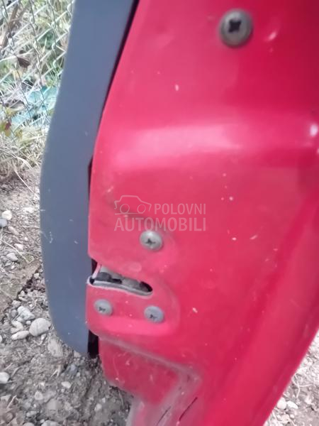 Prednja leva brava vrata