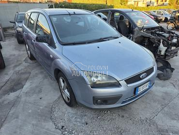 Ford Focus 2005. god. -  kompletan auto u delovima