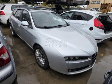 Alfa Romeo 159 2008. god. -  kompletan auto u delovima