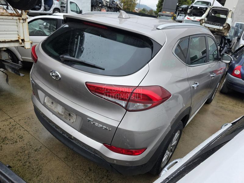 Hyundai Tucson 2017. god. -  kompletan auto u delovima