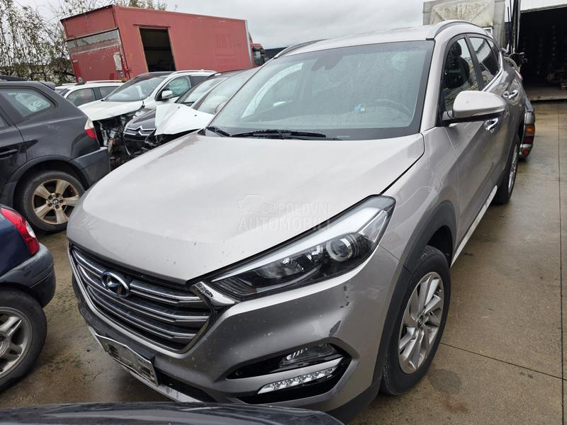 Hyundai Tucson 2017. god. -  kompletan auto u delovima