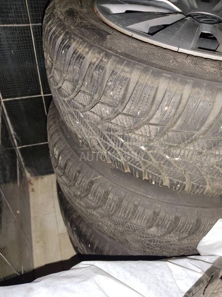 Continental 205/55 R17 Zimska