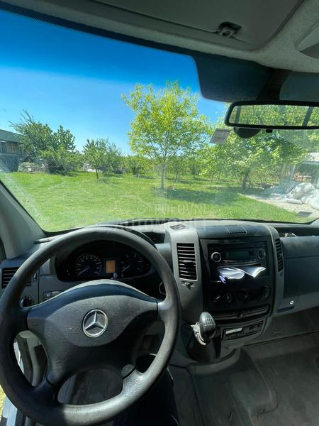 Mercedes Benz Sprinter