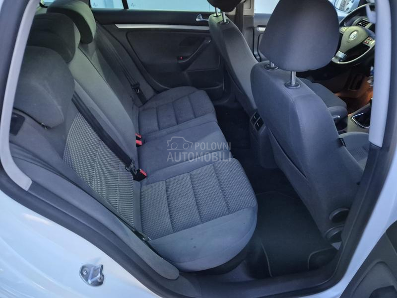 Volkswagen Golf 5 2.0tdi