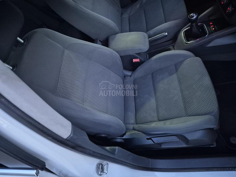 Volkswagen Golf 5 2.0tdi