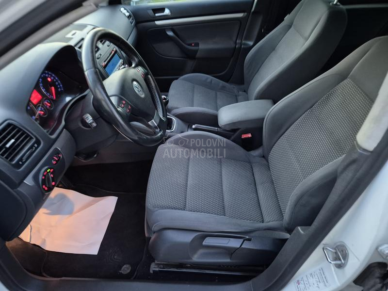 Volkswagen Golf 5 2.0tdi