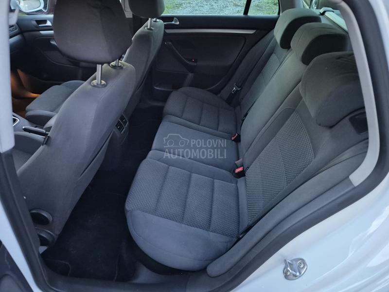 Volkswagen Golf 5 2.0tdi