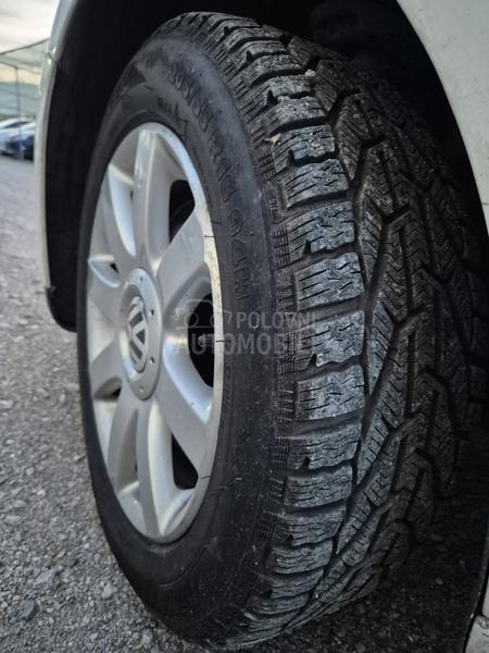 Volkswagen Golf 5 2.0tdi