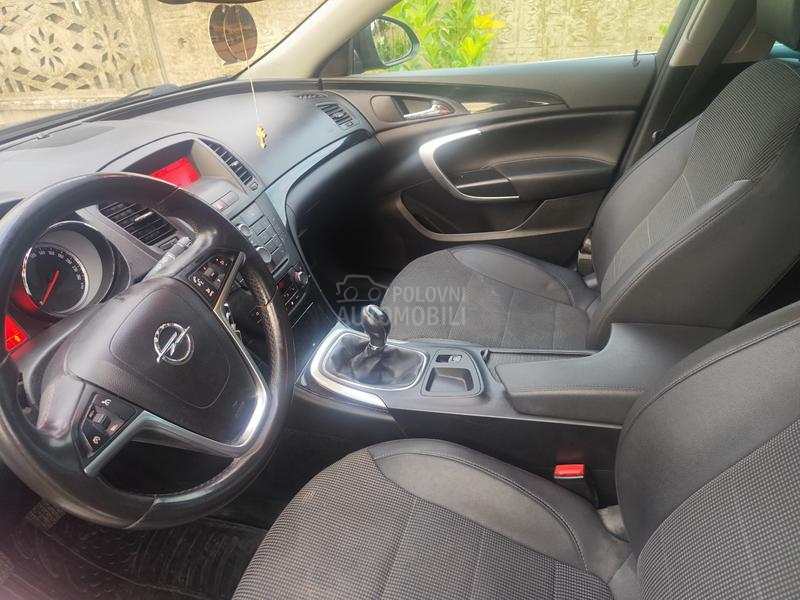 Opel Insignia 